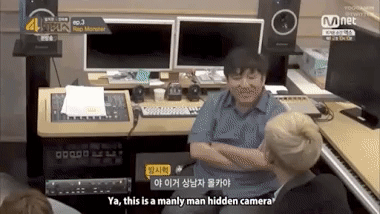 Camera giấu kín: Bóc trần tính cách thật của loạt idols Hàn Quốc-7