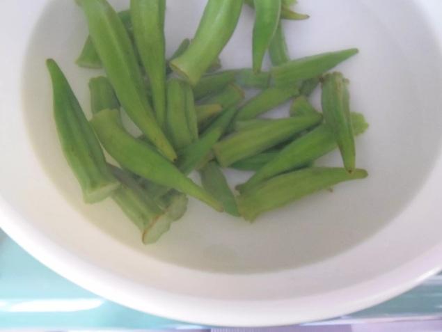 Chỉ 1 mẹo dễ không tưởng giúp bảo quản đậu bắp cả năm trời vẫn tươi nguyên-3