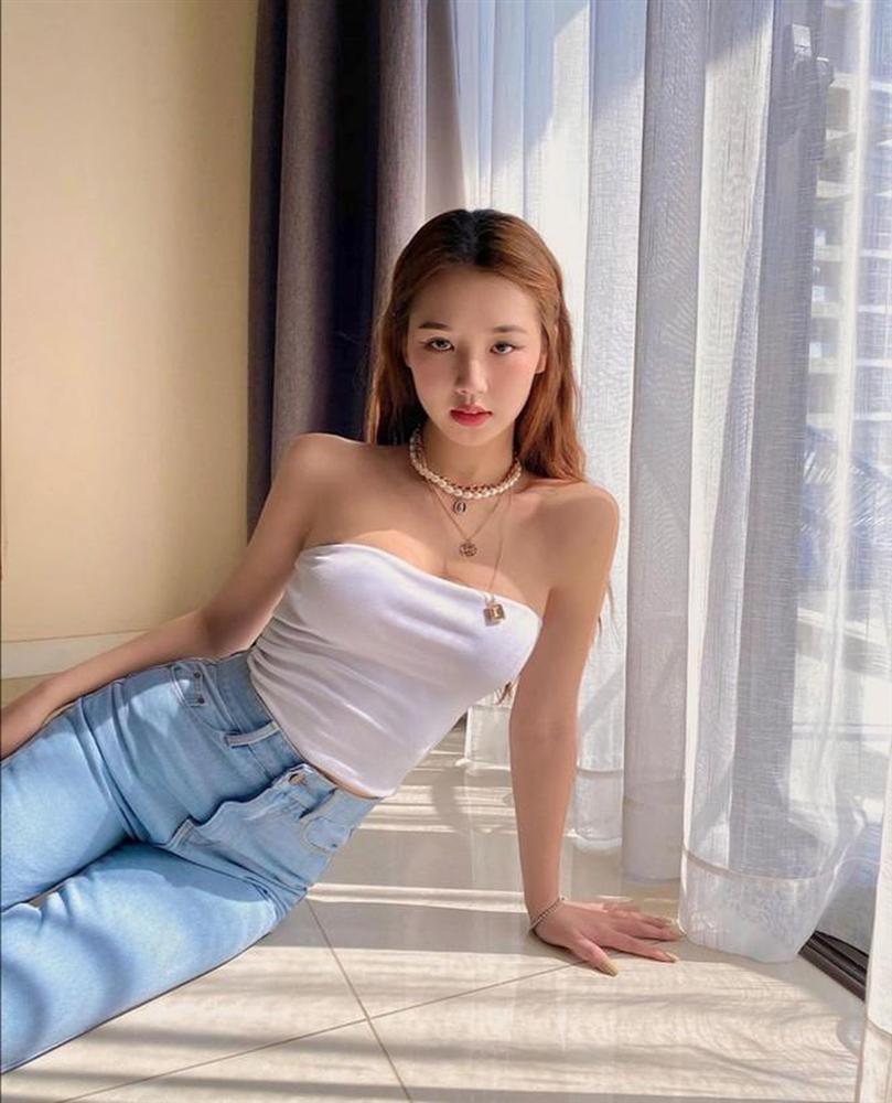 Amee chuộng style gợi cảm khoe tâm hồn đẹp-2