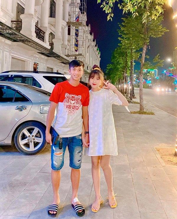 Sướng như vợ Văn Đức: Cưới chồng, có thai, xây nhà, tậu xế sang trong đúng 1 năm-5