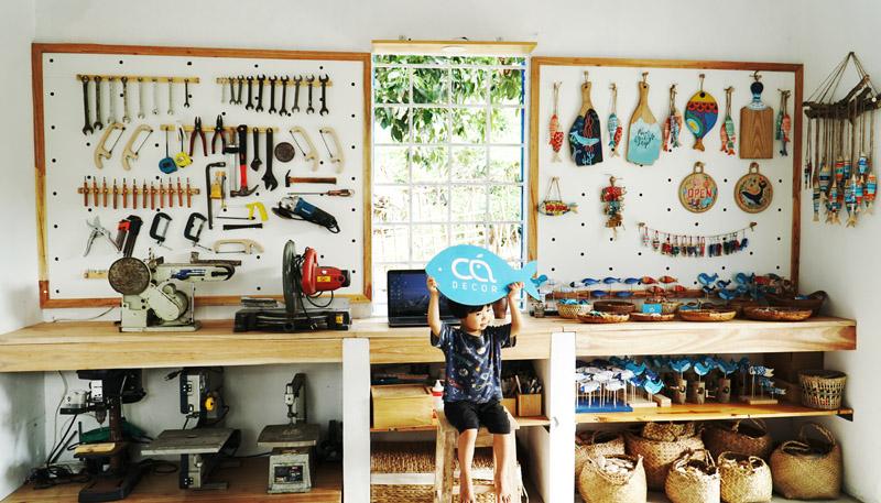 Nữ thiết kế bỏ Hà thành phố thị về quê xây ngôi nhà biển xanh, ngày ngày trồng rau nuôi cá-7