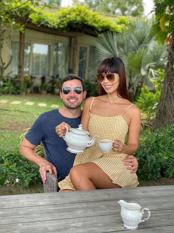 Siêu mẫu Hà Anh tung ảnh phô dáng đẹp với bikini trong kỳ nghỉ, gái một con mà vòng một vẫn căng đầy-6