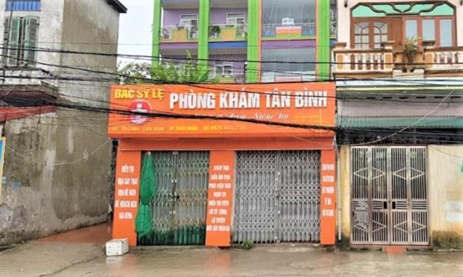 Vụ đầu độc cháu nội bị bại não: Bà nội là bác sĩ khai 2 lần bơm thuốc diệt chuột vào sữa-2