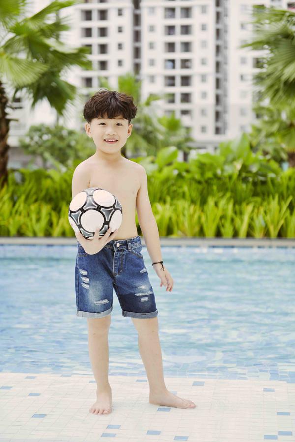 Học trò Xuân Lan ‘cực soái’ trong bộ ảnh hè sôi động-6