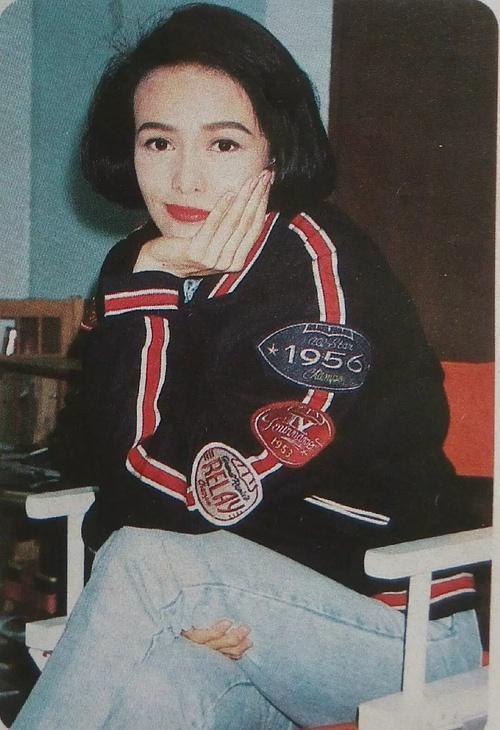 Mỹ nhân nào dám vượt mặt Trương Mạn Ngọc, bạt tai Lưu Gia Linh, khinh miệt Châu Tinh Trì?-4