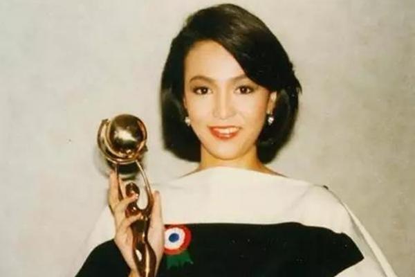 Nàng Tây Thi nhan sắc như mộng: Tình đầu 5 năm không bằng yêu nhanh cưới vội-14