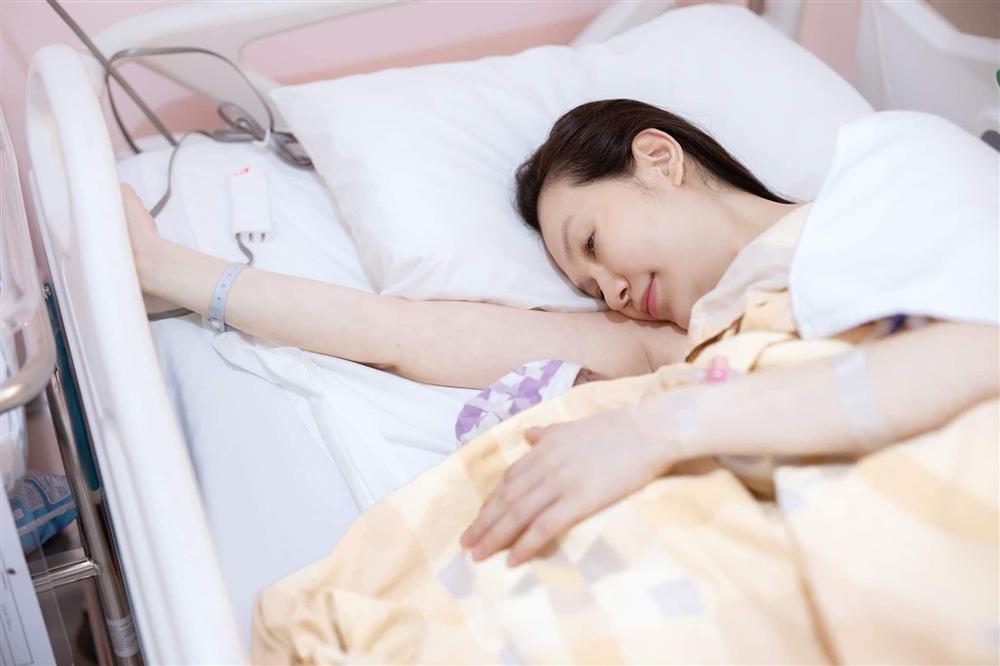 Bà xã Tuấn Hưng viết tâm thư xúc động gửi con út-2