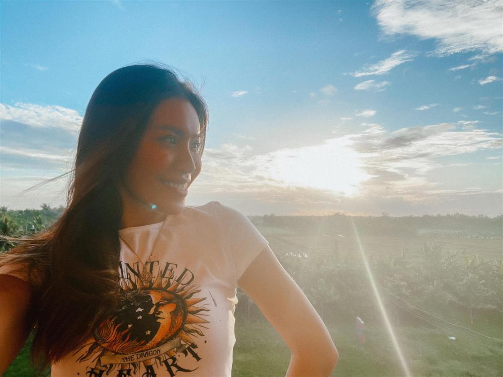 Minh Tú khoe ảnh chụp trong khu cách ly đẹp không thua gì resort hạng sang-4