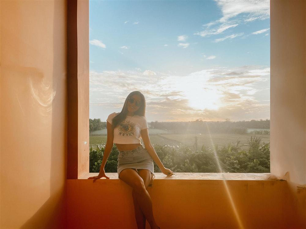Minh Tú khoe ảnh chụp trong khu cách ly đẹp không thua gì resort hạng sang-5
