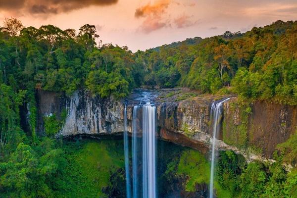 Thác Máu và những dòng thác kỳ lạ nhất thế giới-6