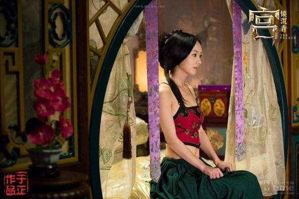 Bộ phim có cảnh 18+ sốc nhất sự nghiệp Triệu Lệ Dĩnh: Cảnh nóng dưới nền đất, đến mức bạn diễn nam có phản ứng sinh lý-4