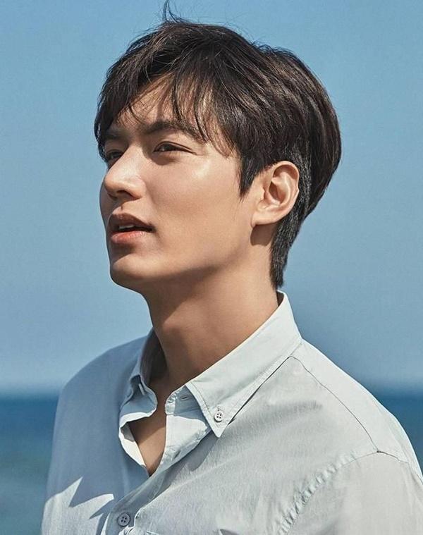 Ba nam thần Hàn Quốc cùng bị thất sủng tại quê hương-3