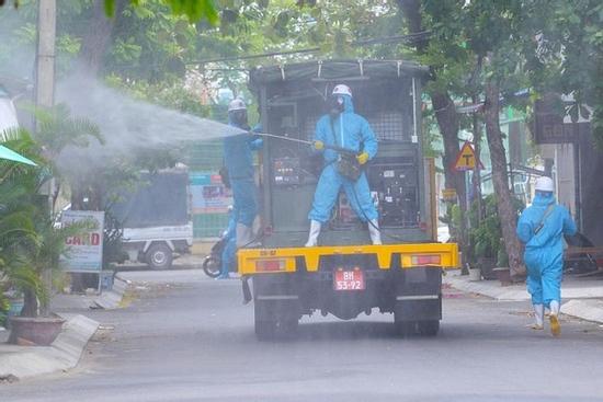 Số người tiếp xúc gần bệnh nhân 714 tăng rất nhanh sau một đêm rà soát