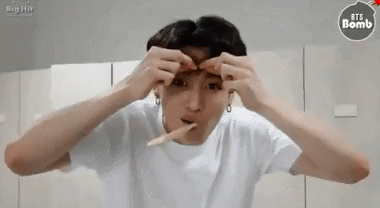 Cứ ngỡ thiên thần, Jimin BTS cũng đầy lúc bơ đẹp các thành viên chẳng cần lý do-4