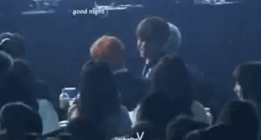 Cứ ngỡ thiên thần, Jimin BTS cũng đầy lúc bơ đẹp các thành viên chẳng cần lý do-8