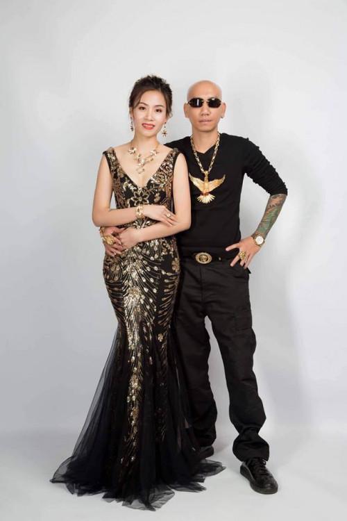 Chân dung giang hồ mạng kiêm ca sĩ Phú Lê vừa bị bắt giữ-4
