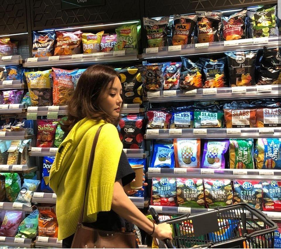 Cuộc sống lẻ loi của ngọc nữ Chae Rim sau khi vướng nghi án ly hôn lần 2-4