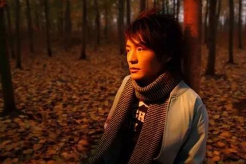 Chuyện về người đàn ông yêu Châu Tấn 18 năm trong lặng lẽ xót xa-2