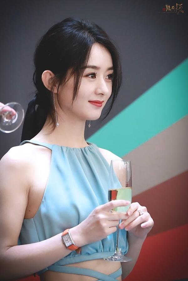 Bị nhắc khéo chỉ có hư danh chứ không biết diễn, Triệu Lệ Dĩnh được đạo diễn Chân Hoàn truyện minh oan-3