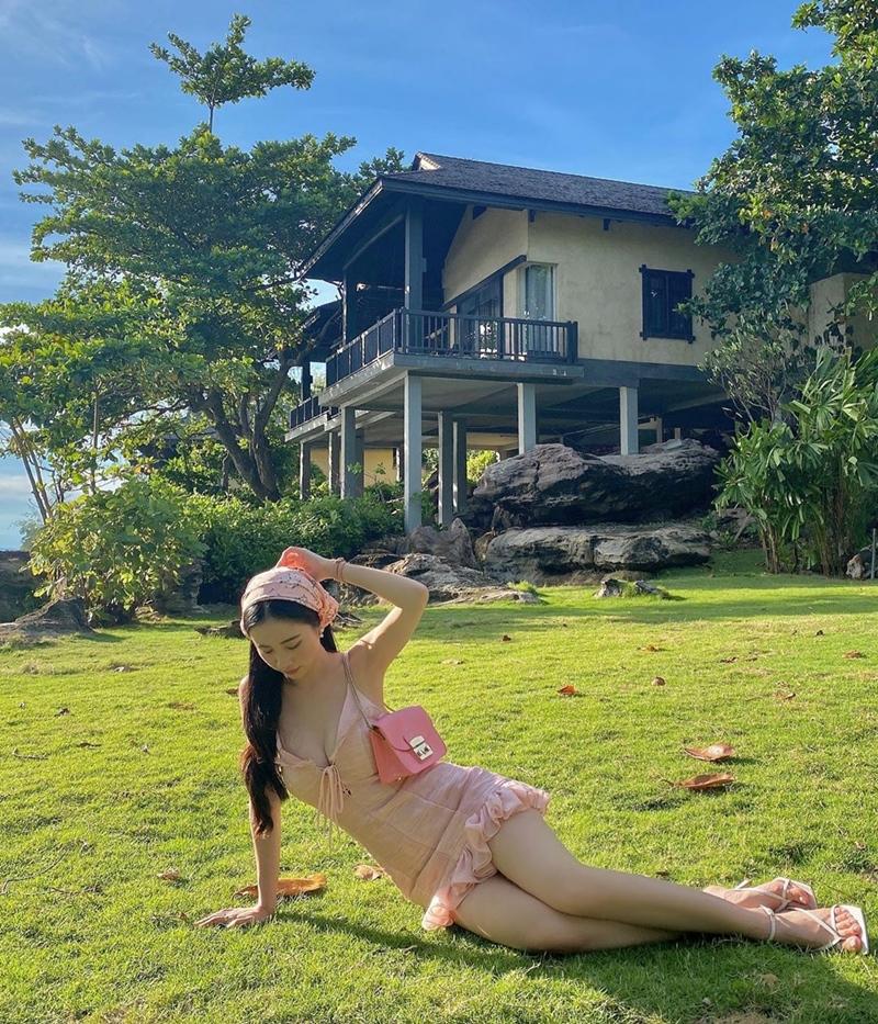 Jun Vũ khoe vòng 1 trùng tu căng đét - Diệu Nhi chuyển sang style Hiphop-4