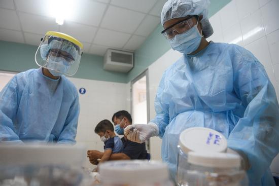 1 người ho, sốt trên xe khách Hà Nội - Hải Dương, xét nghiệm dương tính Covid-19