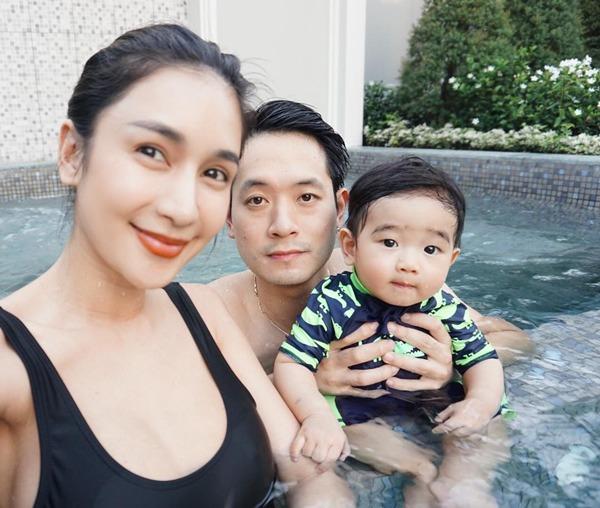 Ác nữ được quý nhất Thái Lan: Chồng tặng nhẫn 5 carat, đám cưới triệu đô, sống như bà hoàng-8