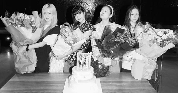 BLACKPINK và con đường trở thành ngôi sao quốc tế đánh đổi bằng nước mắt-1