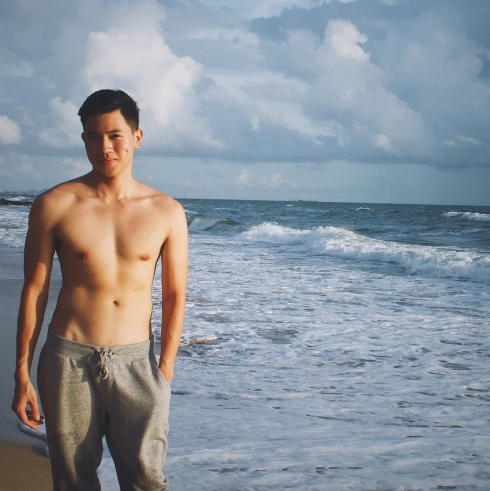 Chả trách body của anh đẹp mê mẩn thế này cơ mà.