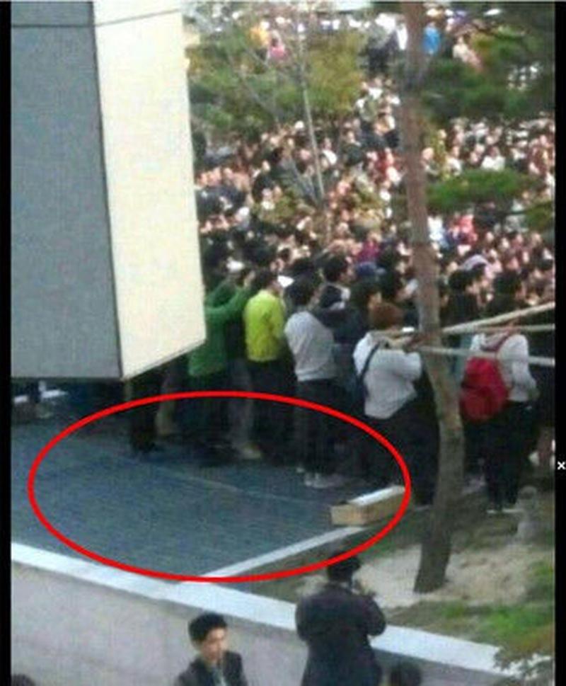 Thảm họa sân khấu đáng sợ nhất lịch sử K-Pop: 16 người thiệt mạng, 1 nhân viên tự sát khi 4Minute đang biểu diễn-1