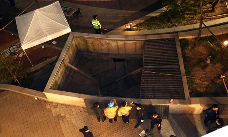 Thảm họa sân khấu đáng sợ nhất lịch sử K-Pop: 16 người thiệt mạng, 1 nhân viên tự sát khi 4Minute đang biểu diễn-2