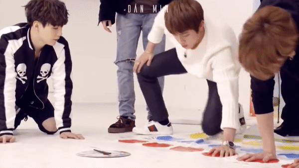 Jin BTS - anh cả số nhọ nhất K-Pop: Sinh ra là để bị đàn em bắt nạt-4