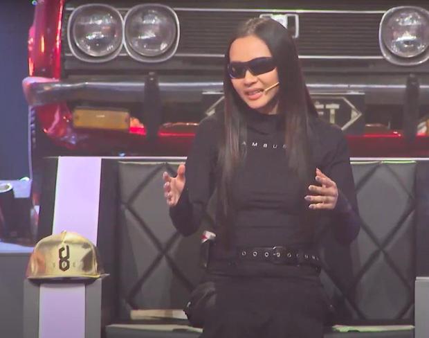 Lão đại Wowy gây tranh cãi tại Rap Việt khi khuyên thí sinh nên chọn Đại học thay vì Rap-4