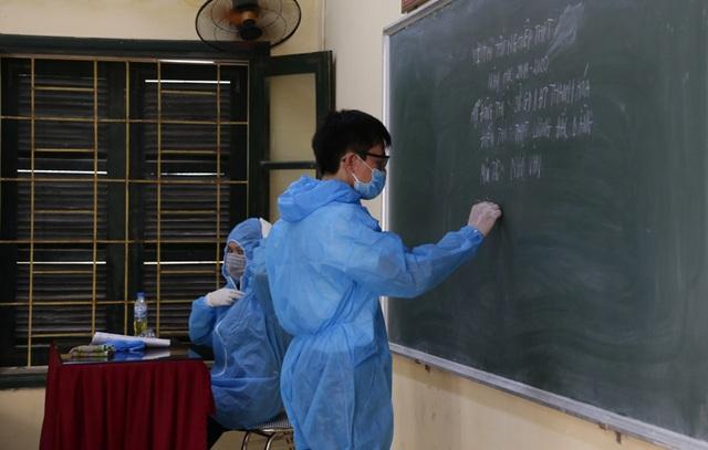 Thanh Hóa: Phòng thi dự phòng kích hoạt, duy nhất 1 thí sinh ngồi làm-3