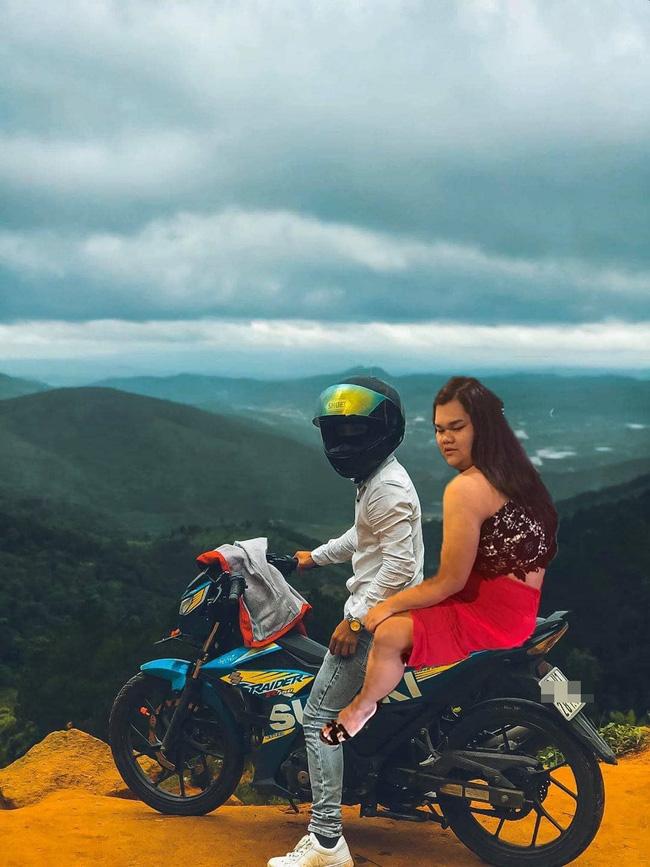 Ế lâu ngày, thanh niên nhờ 500 anh em mạng ghép hình bạn gái ngồi sau xe, cái kết cười sái quai hàm-4