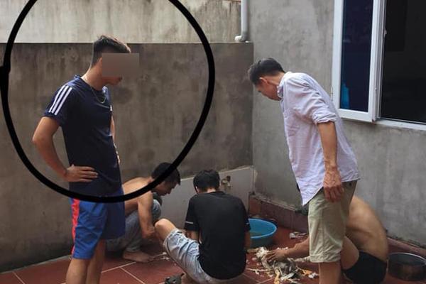 Ra mắt nhà người yêu, vừa vén tay áo lên, thanh niên bị bố bạn gái cấm cản ngay lập tức-2