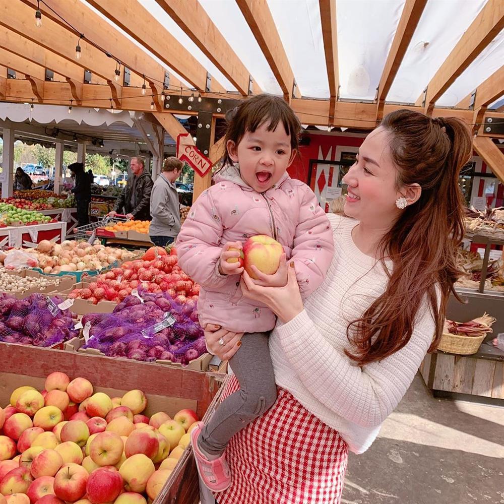 Á hậu Ngô Trà My lên hương nhan sắc sau khi lấy đại gia-14