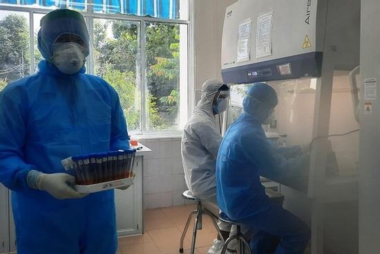 Bệnh nhân số 833 di chuyển phức tạp, tới nhiều ngân hàng trước khi phát hiện Covid-19