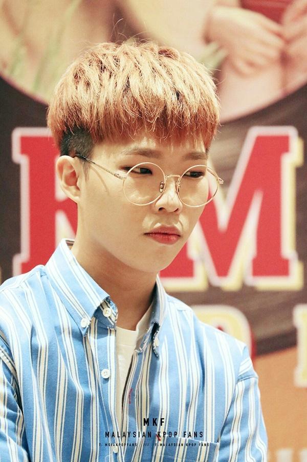 NUEST, MAMAMOO và những Idols K-Pop chưa từng bị ăn luật cấm hẹn hò-7