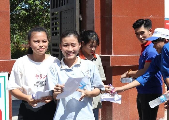 Dự báo thời tiết 10/8: Nắng nóng quay lại miền Bắc trong ngày thi THPT Quốc Gia-1