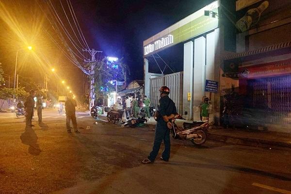 Nam thanh niên xông vào bệnh viện đâm trọng thương đối thủ rồi bỏ trốn-3