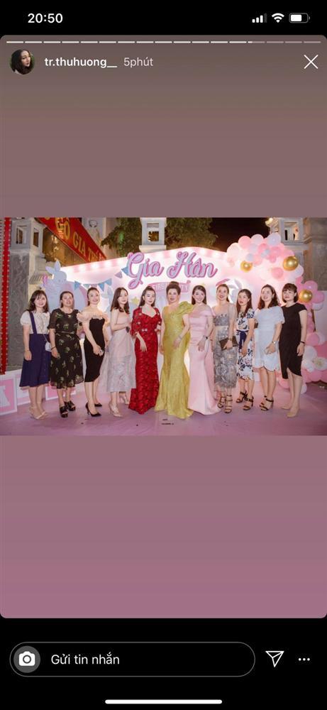 Tổ chức tiệc sang chảnh cho con gái, nhan sắc cô dâu 200 cây vàng ở Nam Định gây sốt-4