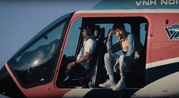 Nhờ 80 câu rap dự đoán đề thi Văn, Đen Vâu vượt mặt Rap Việt đứng top 1 trending Youtube-3