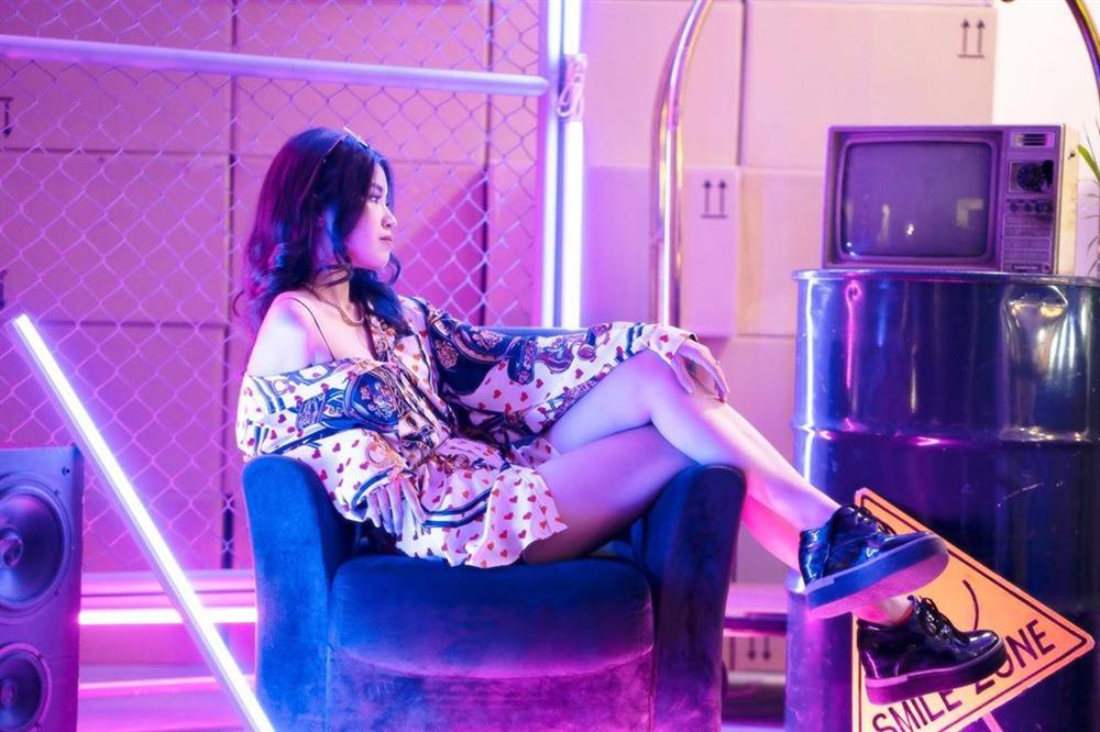 Rapper Pháo thế hệ 10x tại King of Rap ăn mặc chất lừ dù thuộc hội màn hình phẳng-4