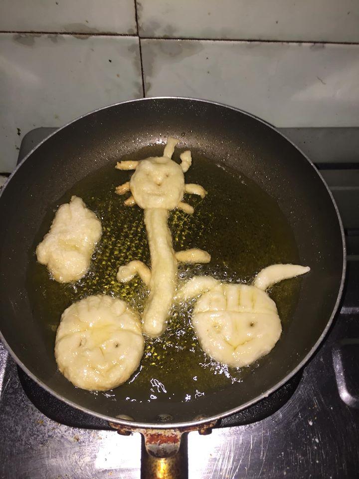 Học tỉ mỉ công thức làm bánh trên mạng nhưng chủ thớt lại hết hồn khi nhìn thành quả-4