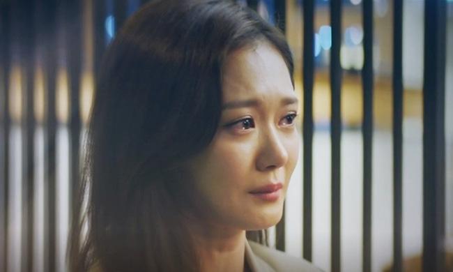 Nhiều lần thấy vợ mở tủ quần áo rồi khóc rung cả vai, đọc cuốn nhật kí tôi mới hiểu lý do phía sau-1