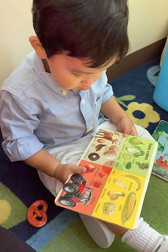 Phạm Hương cho con đi học giữa lúc Mỹ chìm trong đại dịch, dân mạng nghi có gì sai sai-2