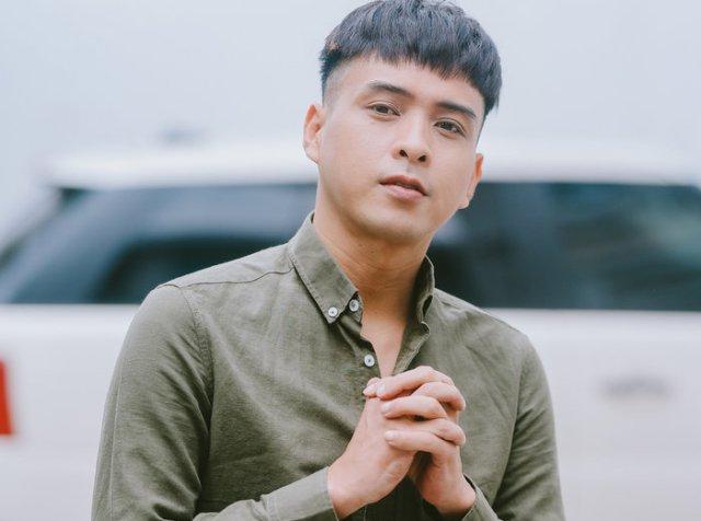 Hồ Quang Hiếu rao bán áo silicon để fake body 6 múi cực mặn-1