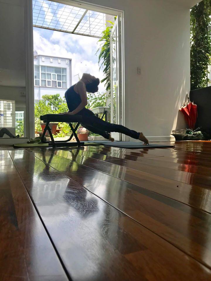 Cuộc sống giàu có vạn người mơ của mẹ đẻ Hồ Ngọc Hà-7