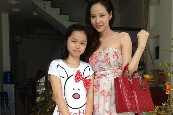 Lộ ảnh người yêu Quang Hải thủa nhỏ: Xinh xắn, mộc mạc, rõ ràng 'dậy thì thành công'