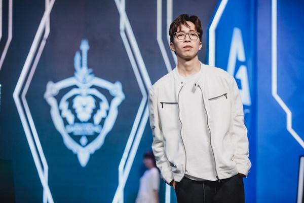 ViruSs nói thật chuyện yêu với Pewpew: Cô gái hi sinh vì tôi sẽ có phần thưởng lớn, họ cưới ViruSs chứ không cưới người bình thường-3